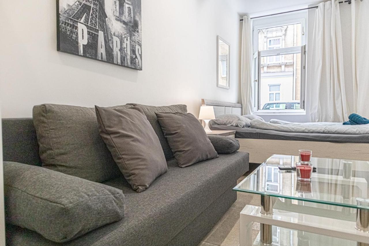 9 Min From City Center - Lovely Studio Near U1 Reumannplatz เวียนนา ภายนอก รูปภาพ